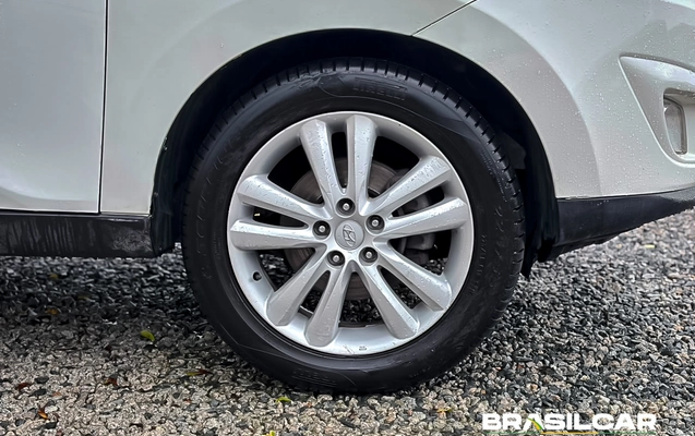imagem-https://www.socarrao.com.br/sc-vehicle-images-prod/3795397/1789239840821-003_cd71edf9af02ec574ed77284de3a7492.jpg
