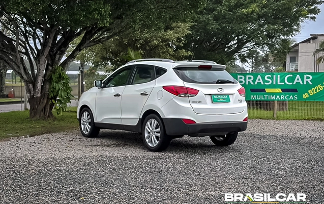 imagem-https://www.socarrao.com.br/sc-vehicle-images-prod/3795397/1789239840827-003_ffef4951379adbe0d234d4a337ea4bc0.jpg