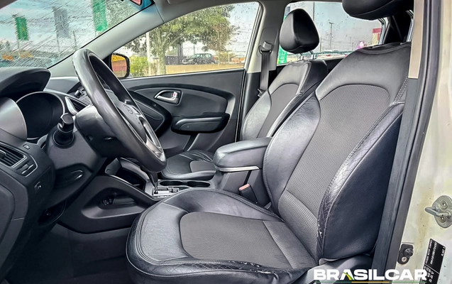 imagem-https://www.socarrao.com.br/sc-vehicle-images-prod/3795397/1789239840847-003_1eda26629b9f7705f6c5c3049bd1c365.jpg