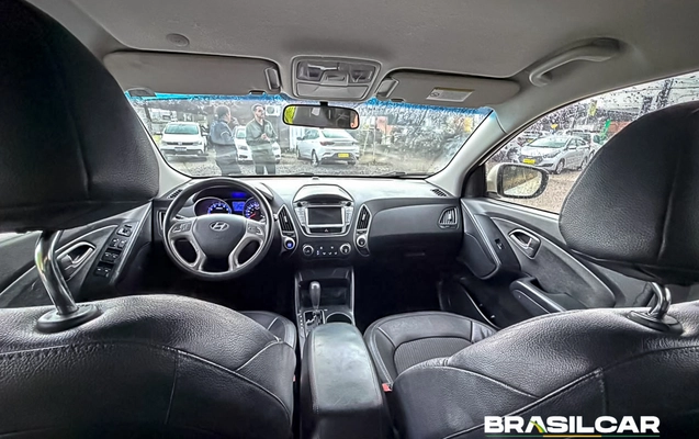 imagem-https://www.socarrao.com.br/sc-vehicle-images-prod/3795397/1789239840854-003_cb1eb7289e1965a81663d62e03cd7bc8.jpg