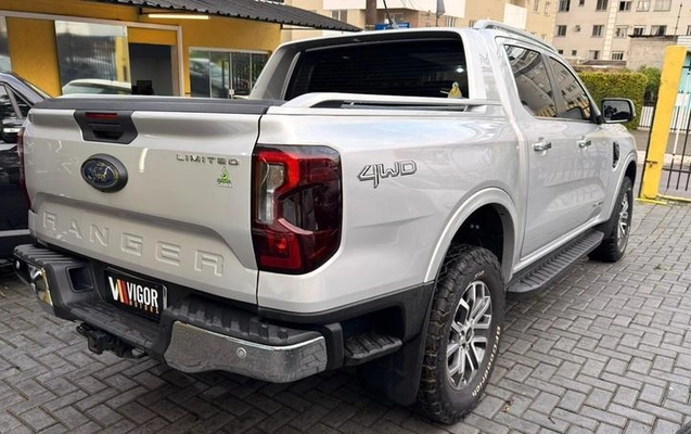 imagem-https://www.socarrao.com.br/sc-vehicle-images-prod/3795480/1789240026978-8414278_14_B_588f2937d7.jpeg