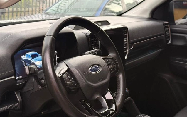 imagem-https://www.socarrao.com.br/sc-vehicle-images-prod/3795480/1789240026986-8414278_5_B_6e38224c11.jpeg