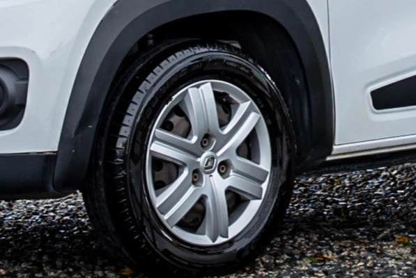 imagem-https://www.socarrao.com.br/sc-vehicle-images-prod/3795481/1789240030581-003_c6ce32c3ab9785a3b724b74177d1cb0f.jpg