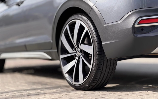 imagem-https://www.socarrao.com.br/sc-vehicle-images-prod/3795504/1789240075472-003_df1b2b7b40ff06292ad0f4c36425ef52.jpeg