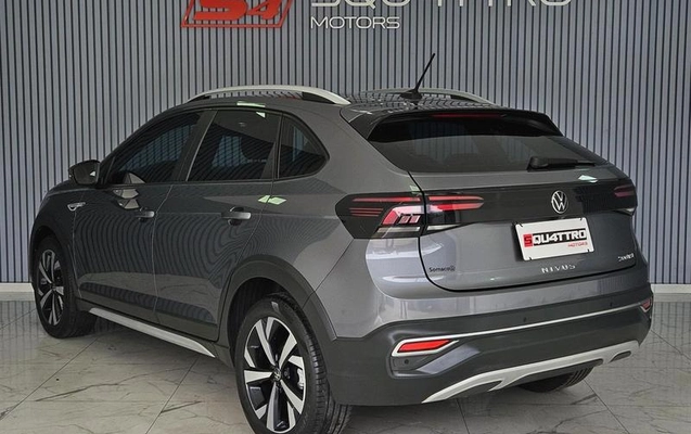 imagem-https://www.socarrao.com.br/sc-vehicle-images-prod/3795638/1789414832510-8472086_9_B_c7d26d11a6.jpeg