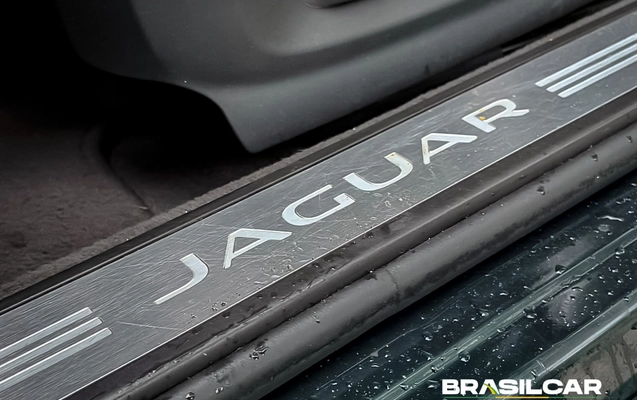 imagem-https://www.socarrao.com.br/sc-vehicle-images-prod/3795648/1789240576797-003_12c02ca4107ef9c2c6baa24f8db46fec.jpg