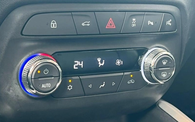 imagem-https://www.socarrao.com.br/sc-vehicle-images-prod/3795661/1789240904392-ODQ3MTE4NF83X0JfM2I0MDcxNTMwMC5qcGVn.jpeg