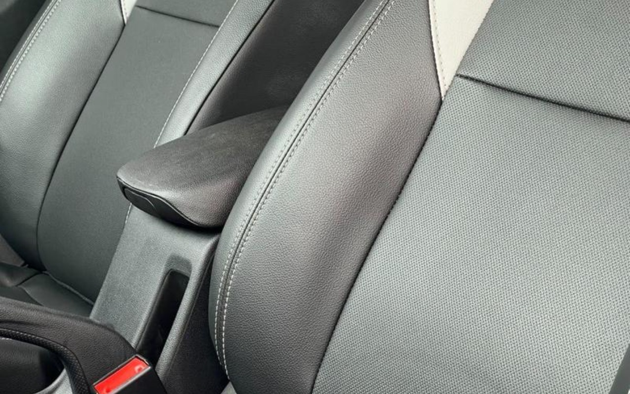 imagem-https://www.socarrao.com.br/sc-vehicle-images-prod/3795661/1789240904699-ODQ3MTE4NF8yX0JfZjgwOGQ2MTUzNi5qcGVn.jpeg