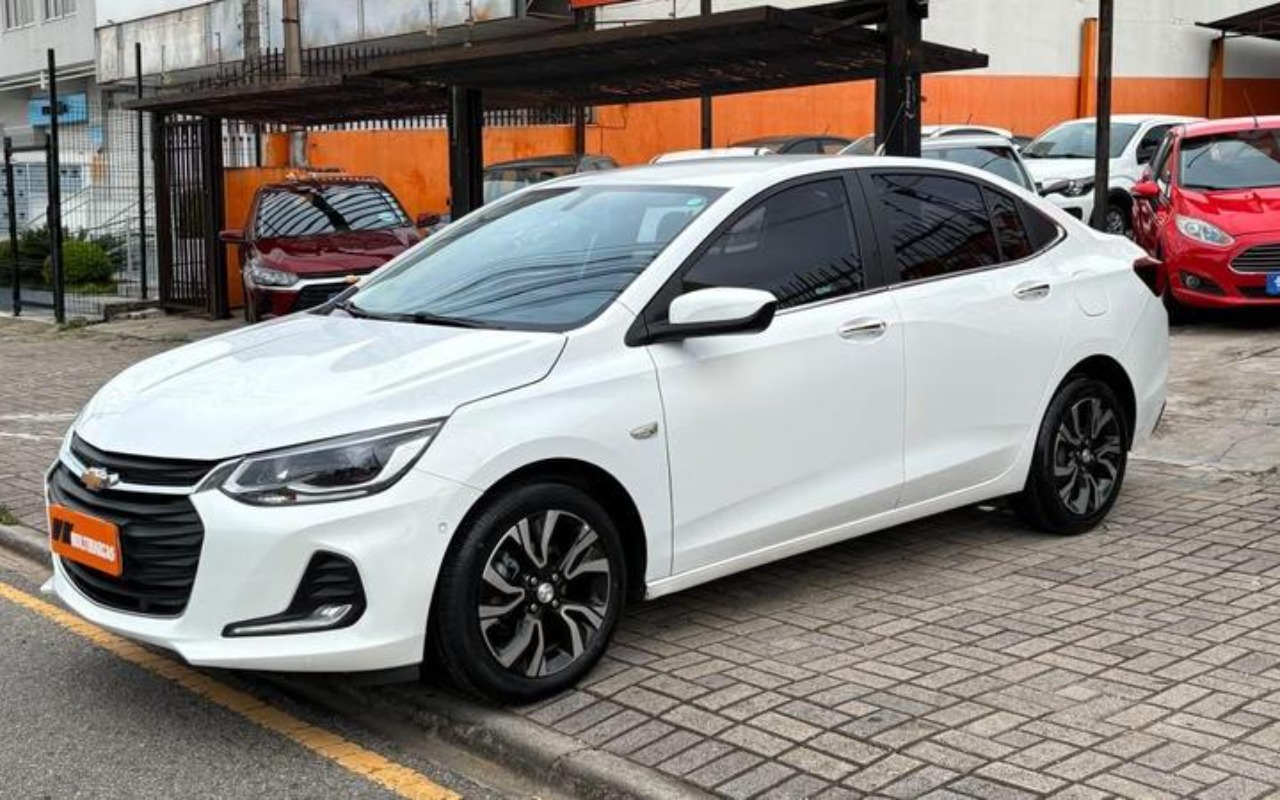 imagem-https://www.socarrao.com.br/sc-vehicle-images-prod/3795677/1789241274087-ODQ3MDQ0M18yX0JfNDlmYjVjNjY5Yi5qcGVn.jpeg