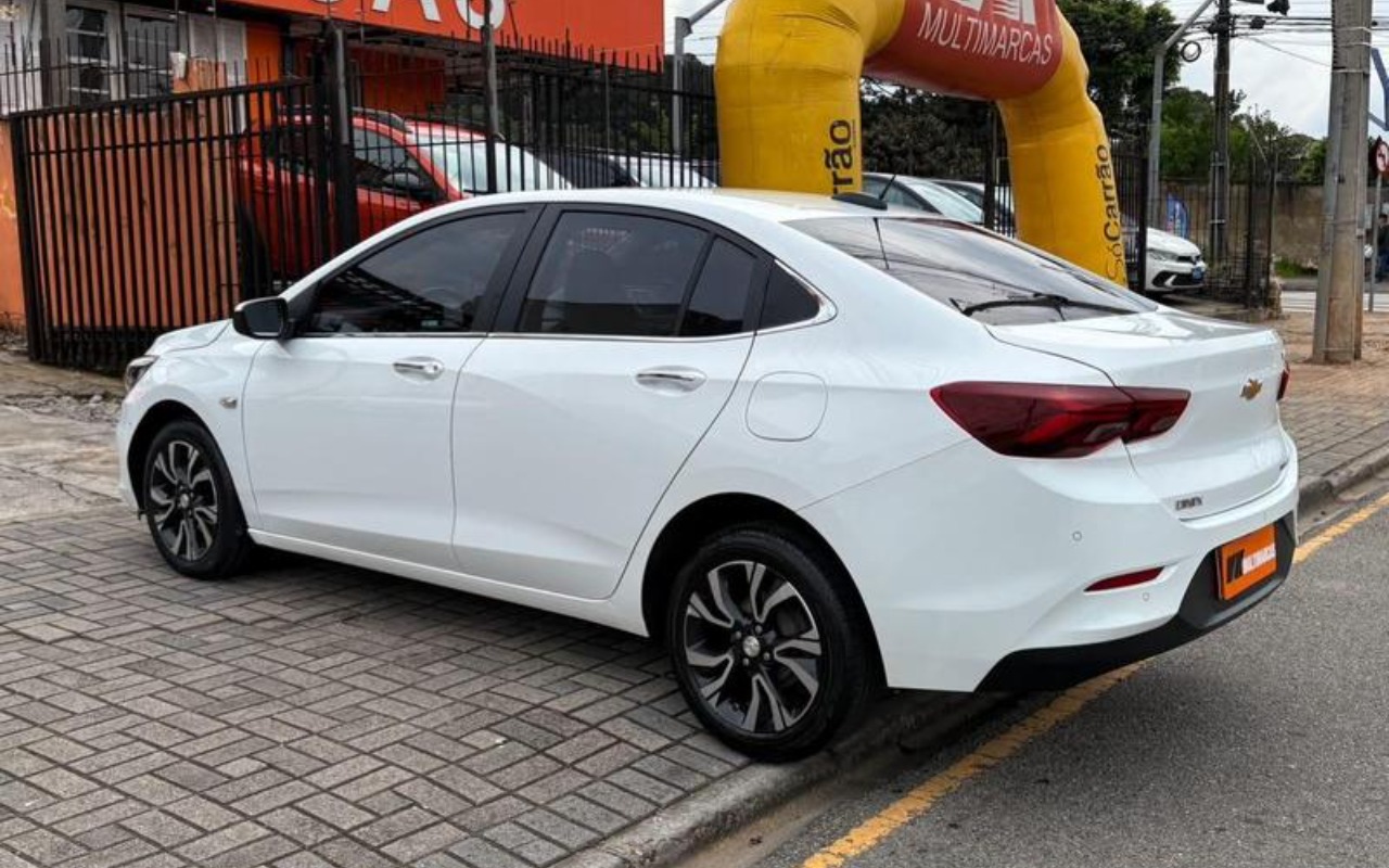imagem-https://www.socarrao.com.br/sc-vehicle-images-prod/3795677/1789241275117-ODQ3MDQ0M18xMl9CXzMxOTI0NDMyZTEuanBlZw.jpeg