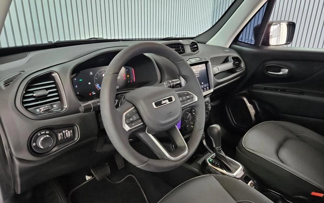 imagem-https://www.socarrao.com.br/sc-vehicle-images-prod/3795700/1789414947073-8472122_15_B_c7de530374.jpeg