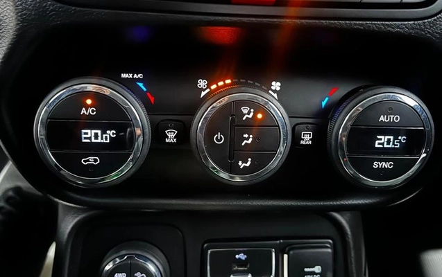 imagem-https://www.socarrao.com.br/sc-vehicle-images-prod/3795701/1789391505893-8452739_16_B_5559bf2b0c.jpeg