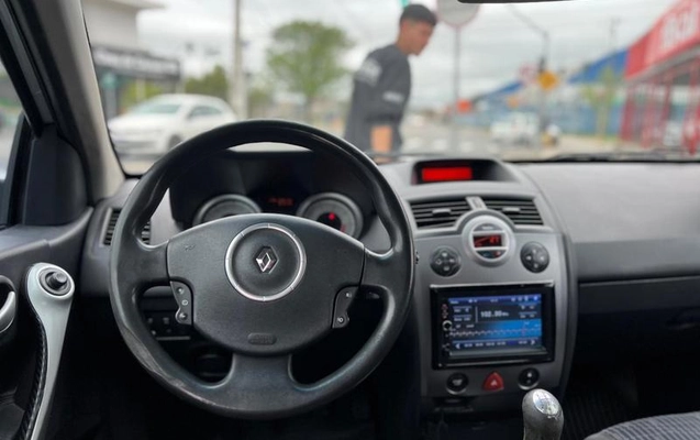 imagem-https://www.socarrao.com.br/sc-vehicle-images-prod/3795710/1789488761853-8451501_8_B_13ce9be9c5.jpeg