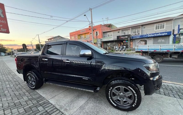 imagem-https://www.socarrao.com.br/sc-vehicle-images-prod/3795713/1789241787900-8276788_4_B_a9d635c413.jpeg