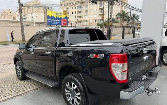 imagem-https://www.socarrao.com.br/sc-vehicle-images-prod/3795736/1789242783478-8472202_10_B_7cc9a44ade.jpeg