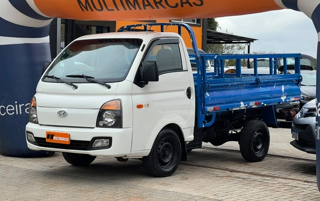 imagem-https://www.socarrao.com.br/sc-vehicle-images-prod/3795737/1789242517117-V2hhdHNBcHAgSW1hZ2UgMjAyNi0wOS0xMiBhdCAxNS40MS4yMiAoMSkuanBlZw.jpeg