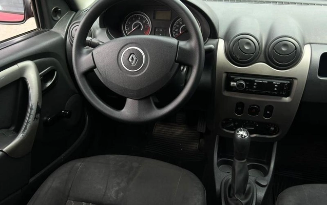 imagem-https://www.socarrao.com.br/sc-vehicle-images-prod/3795781/1789648819954-8472259_1_B_29429f1052.jpeg