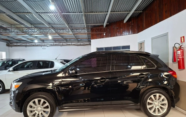 imagem-https://www.socarrao.com.br/sc-vehicle-images-prod/3795821/1789244116219-NS5qcGc.jpg