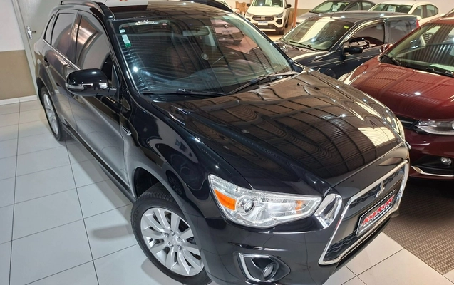 imagem-https://www.socarrao.com.br/sc-vehicle-images-prod/3795821/1789244117070-MTYuanBn.jpg