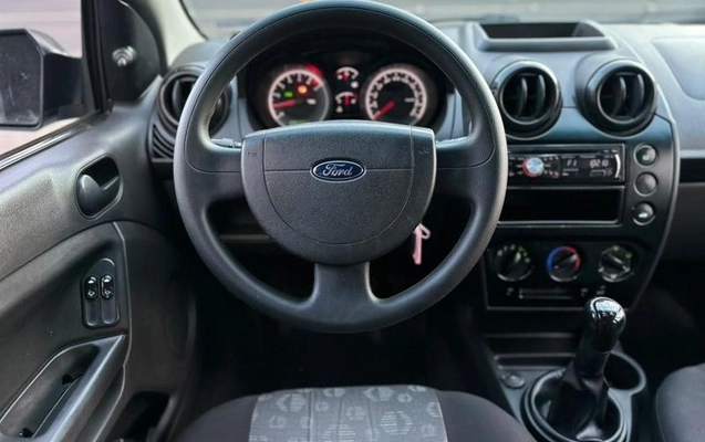 imagem-https://www.socarrao.com.br/sc-vehicle-images-prod/3795830/1790019677325-8450843_9_B_b40cc3cb90.jpeg