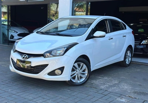 Hyundai HB20S 2015 Branco — foto 1 de 3