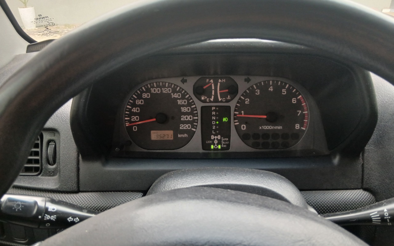 imagem-https://www.socarrao.com.br/sc-vehicle-images-prod/3796307/1789476017959-MjAyNjA4MTJfMDgxNDU2LmpwZw.jpg