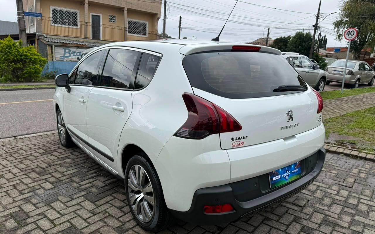 imagem-https://www.socarrao.com.br/sc-vehicle-images-prod/3796332/1789266801852-V2hhdHNBcHAgSW1hZ2UgMjAyNi0wOS0xMiBhdCAyMy4wMy4zOCAoMSkuanBlZw.jpeg