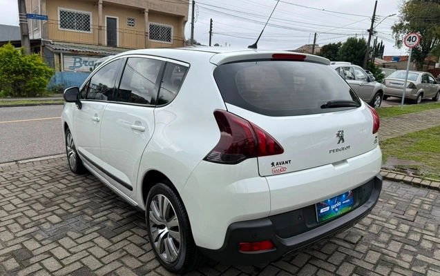 imagem-https://www.socarrao.com.br/sc-vehicle-images-prod/3796332/1789266801852-V2hhdHNBcHAgSW1hZ2UgMjAyNi0wOS0xMiBhdCAyMy4wMy4zOCAoMSkuanBlZw.jpeg