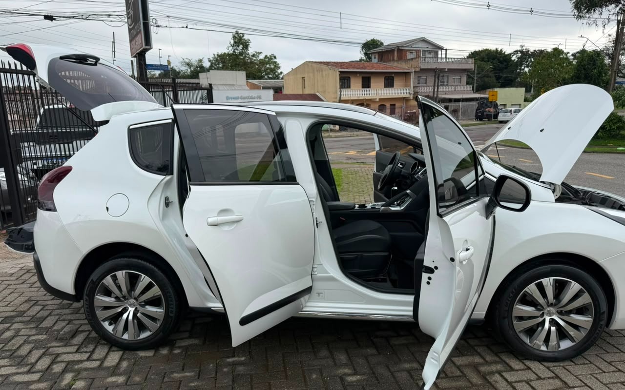 imagem-https://www.socarrao.com.br/sc-vehicle-images-prod/3796332/1789266803007-V2hhdHNBcHAgSW1hZ2UgMjAyNi0wOS0xMiBhdCAyMy4wMy40MCAoMykuanBlZw.jpeg