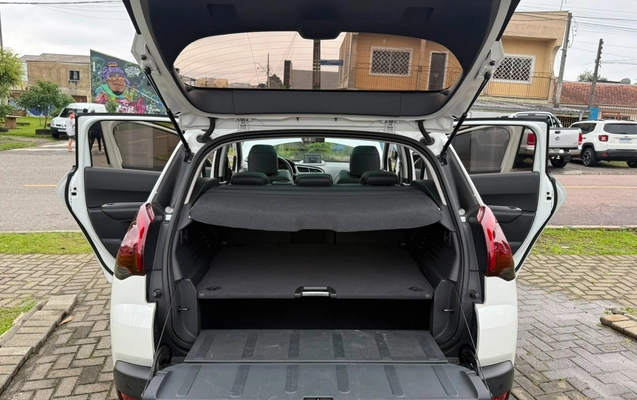 imagem-https://www.socarrao.com.br/sc-vehicle-images-prod/3796332/1789266803355-V2hhdHNBcHAgSW1hZ2UgMjAyNi0wOS0xMiBhdCAyMy4wMy40MSAoMSkuanBlZw.jpeg