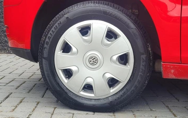 imagem-https://www.socarrao.com.br/sc-vehicle-images-prod/3796349/1789999545695-8472359_3_B_1d6b658b96.jpeg