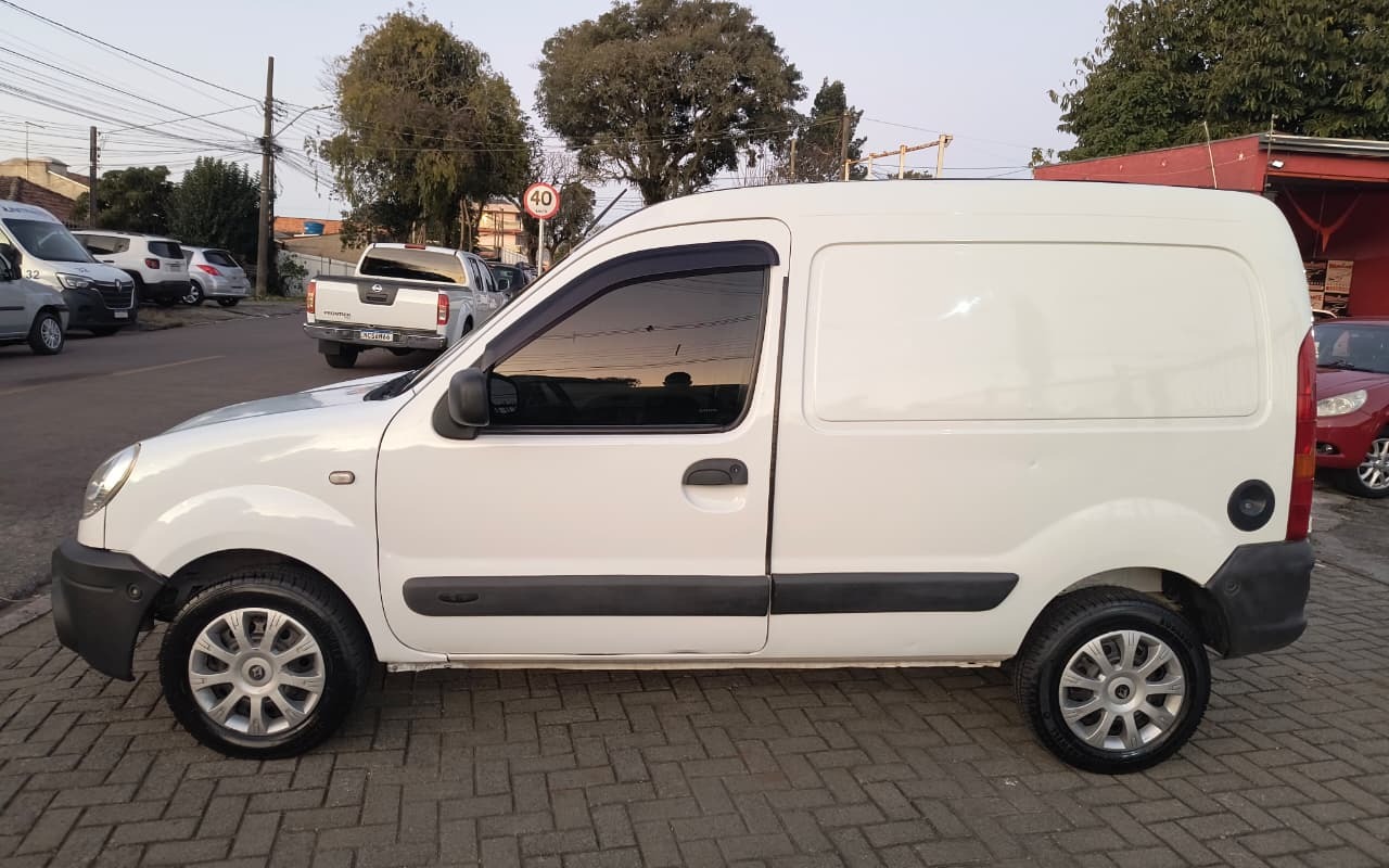 imagem-https://www.socarrao.com.br/sc-vehicle-images-prod/3796358/1789268884448-V2hhdHNBcHAgSW1hZ2UgMjAyNi0wOS0xMiBhdCAyMy40OC40Ny5qcGVn.jpeg