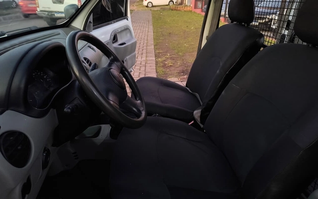 imagem-https://www.socarrao.com.br/sc-vehicle-images-prod/3796358/1789268884705-V2hhdHNBcHAgSW1hZ2UgMjAyNi0wOS0xMiBhdCAyMy40OC40NyAoMSkuanBlZw.jpeg