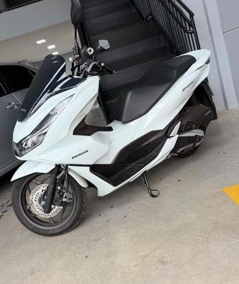 imagem-https://www.socarrao.com.br/sc-vehicle-images-prod/3798862/1789296772422-8472400_0_B_820e7b33cc.jpeg