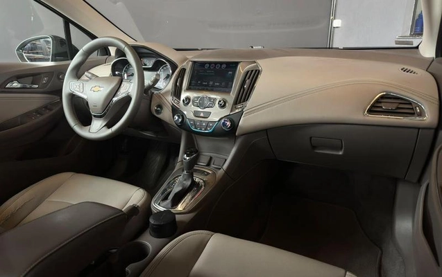 imagem-https://www.socarrao.com.br/sc-vehicle-images-prod/3798961/1789305473110-8462441_10_B_287b77e6f9.jpeg