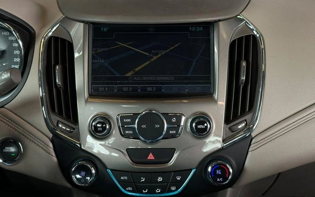 imagem-https://www.socarrao.com.br/sc-vehicle-images-prod/3798961/1789305473113-8462441_10_B_618d99a664.jpeg