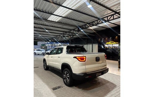 imagem-https://www.socarrao.com.br/sc-vehicle-images-prod/3798994/1789305133540-1_101158.jpg
