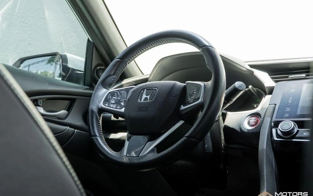 imagem-https://www.socarrao.com.br/sc-vehicle-images-prod/3799094/1789309054043-7518508_14_B_3c9af25be9.jpeg
