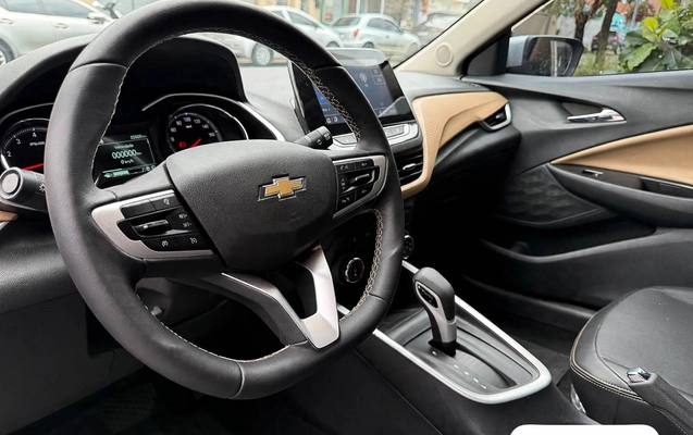 imagem-https://www.socarrao.com.br/sc-vehicle-images-prod/3799159/1789312011117-5a37e60f-8c4b-46b5-a957-65ceed0d977f.jpg