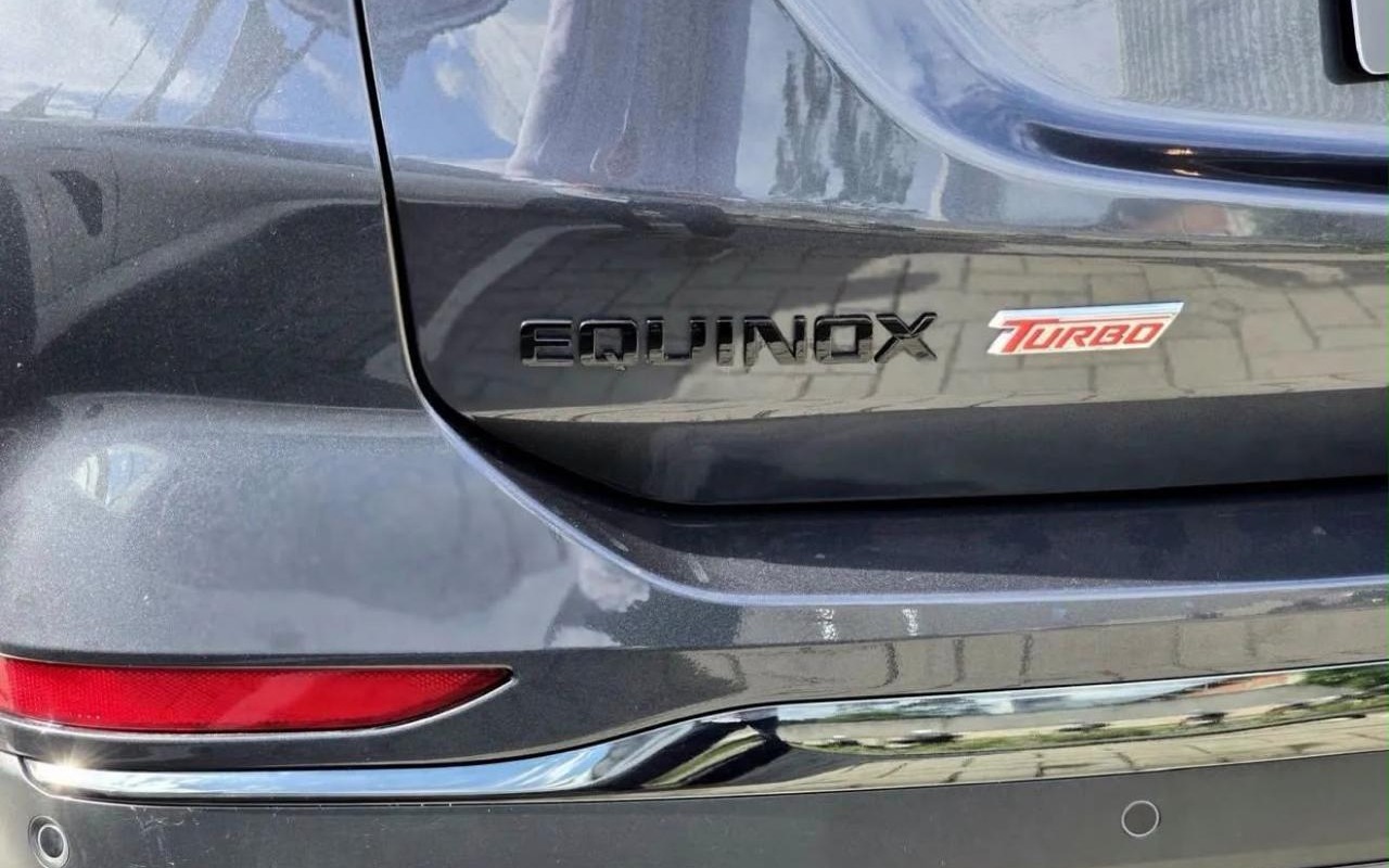 imagem-https://www.socarrao.com.br/sc-vehicle-images-prod/3799326/1789326154618-V2hhdHNBcHAgSW1hZ2UgMjAyNi0wOS0xMyBhdCAzLjQ0LjI5IFBNLmpwZWc.jpeg