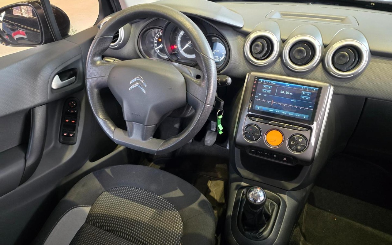 imagem-https://www.socarrao.com.br/sc-vehicle-images-prod/3799391/1789328085845-ODI4ODU0NF8zX1dfYjZjYTQzYjZkZS5qcGVn.jpeg