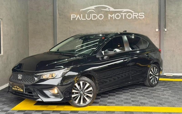 imagem-https://www.socarrao.com.br/sc-vehicle-images-prod/3799423/1789332687224-8472544_1_B_79f221f685.jpeg