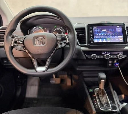 imagem-https://www.socarrao.com.br/sc-vehicle-images-prod/3799423/1789332687245-8472544_11_B_6cc3344dcd.jpeg