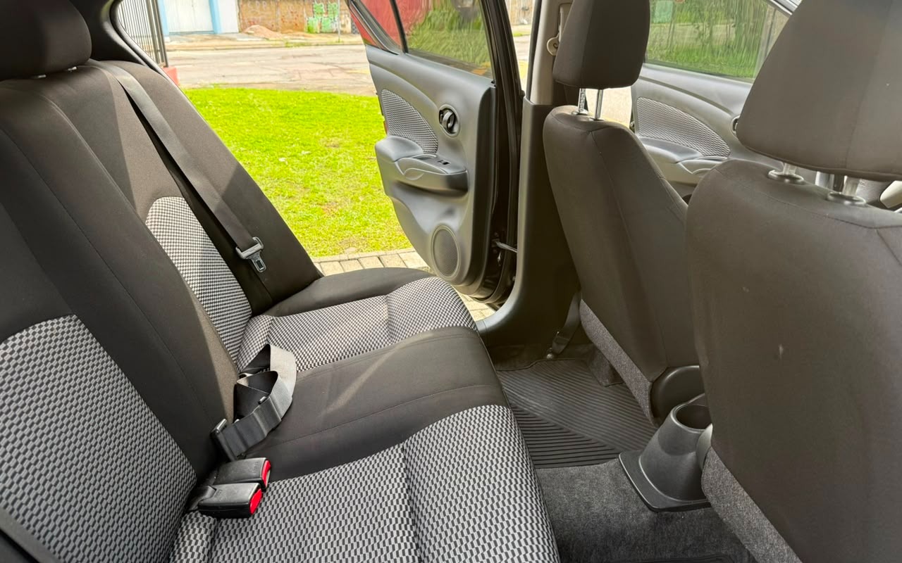 imagem-https://www.socarrao.com.br/sc-vehicle-images-prod/3799591/1789344719697-V2hhdHNBcHAgSW1hZ2UgMjAyNi0wOS0xMiBhdCAyMy4wMi40OS5qcGVn.jpeg