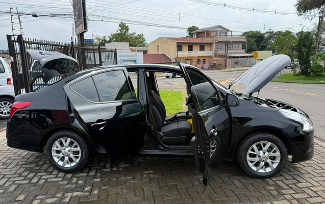 imagem-https://www.socarrao.com.br/sc-vehicle-images-prod/3799591/1789344720087-V2hhdHNBcHAgSW1hZ2UgMjAyNi0wOS0xMiBhdCAyMy4wMi41My5qcGVn.jpeg