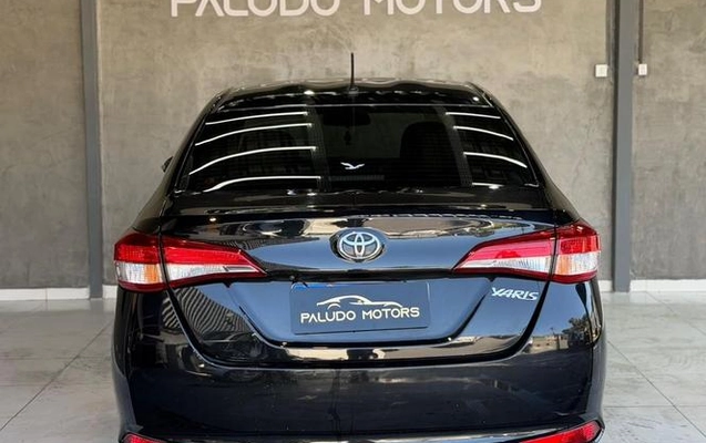 imagem-https://www.socarrao.com.br/sc-vehicle-images-prod/3799655/1789351204653-8353579_7_B_2e1ff4a0a6.jpeg