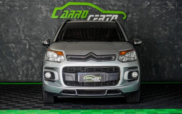 imagem-https://www.socarrao.com.br/sc-vehicle-images-prod/38058/1787938615876-7542437_4_B_99f5ca06a9.jpeg