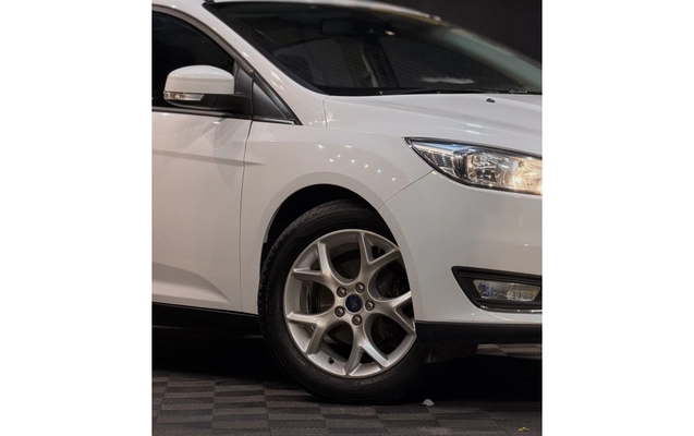 imagem-https://www.socarrao.com.br/sc-vehicle-images-prod/3806921/1789381950790-1_073202.jpg