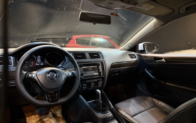 imagem-https://www.socarrao.com.br/sc-vehicle-images-prod/3806923/1789382181241-1_073356.jpg