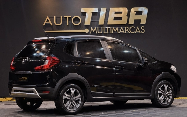 imagem-https://www.socarrao.com.br/sc-vehicle-images-prod/3806928/1789382550056-2_074040.jpg